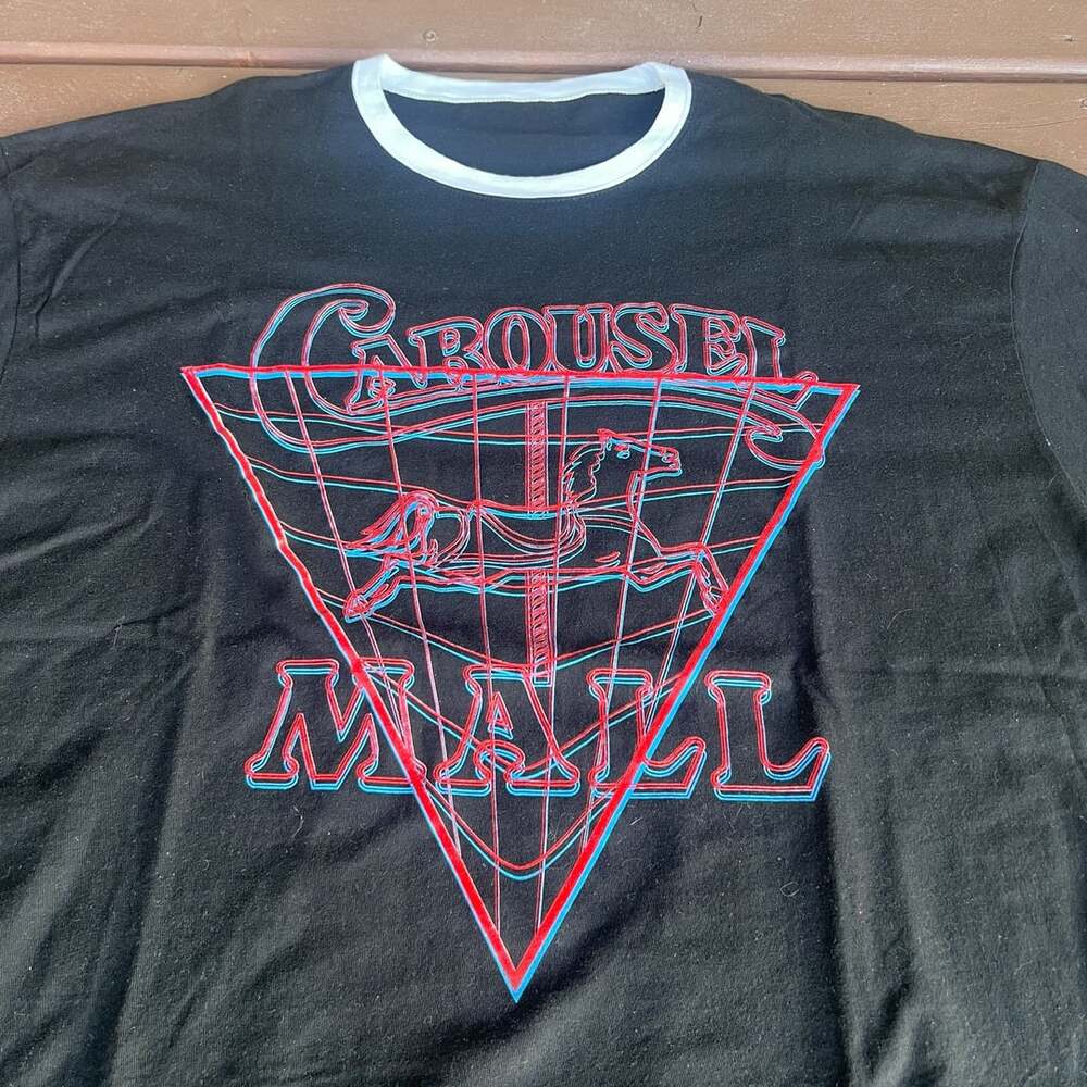 Carousel Mall California IE Black Ringer T Shirt Graphic Tee Size 25” x 30”